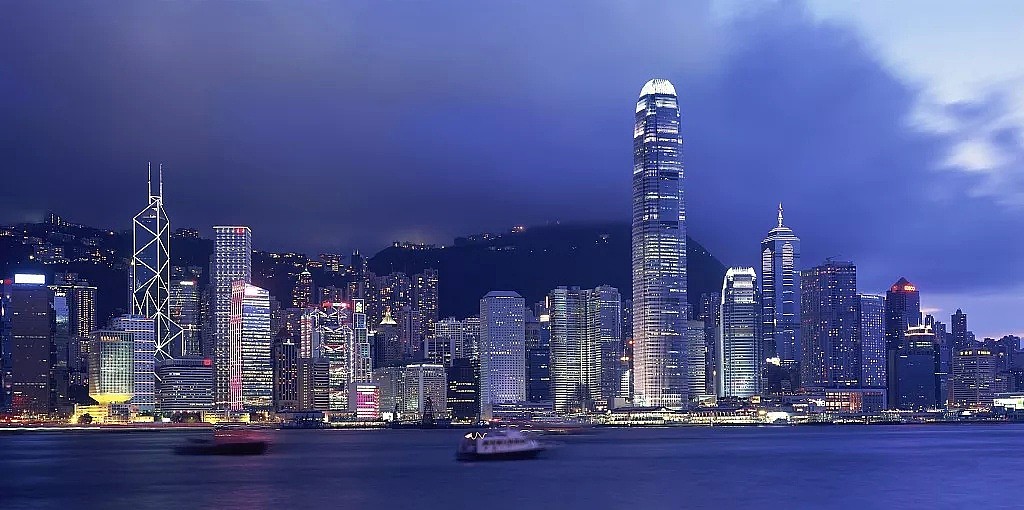 瑞银警告：香港面临最严重楼市泡沫风险 - 4