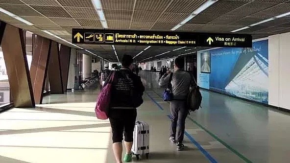 疑因拒给小费，中国男游客在泰国机场被保安狂扇耳光！最后被拒入境遣返回国（视频/组图） - 5