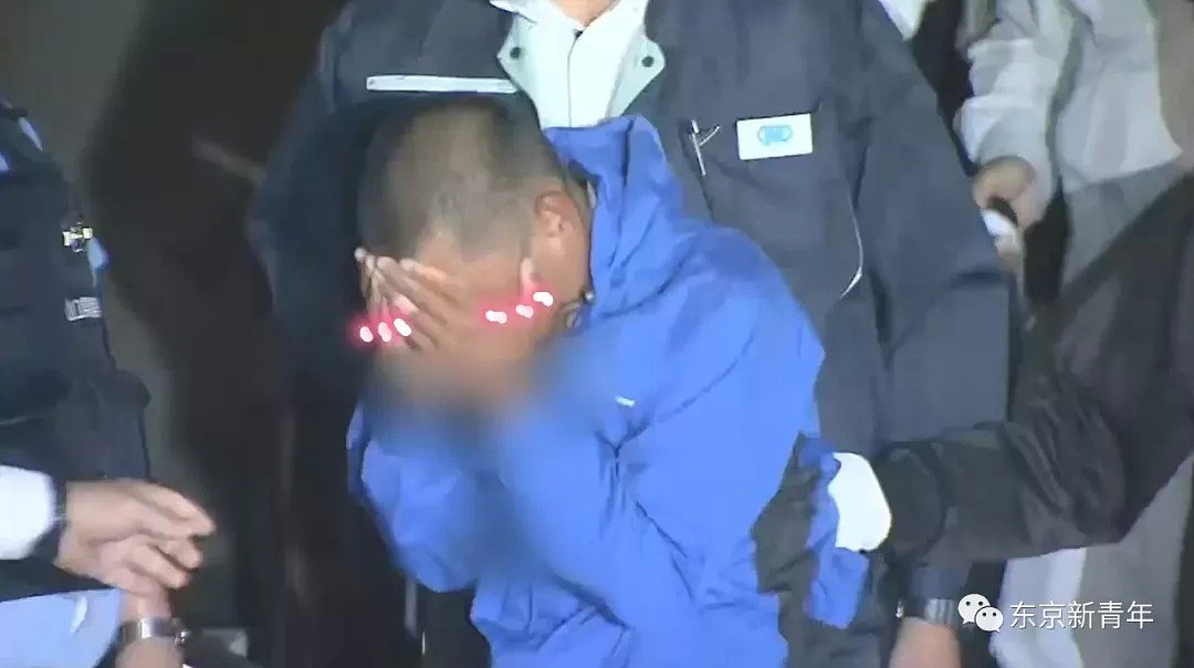 日本警方出动4万人追捕一名强奸犯，抓到时竟和一名大叔在环游岛国（图） - 26