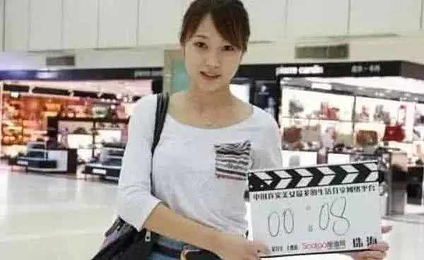 李连杰55岁满脸沧桑，四个女儿如今美若天仙，而小女儿最为惊艳（组图） - 5