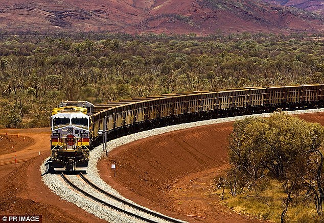 Asbestos has been found in 3,500 Chinese-made imported rail carriages, in a serious breach of Australia's ban on asbestos-contaminated products