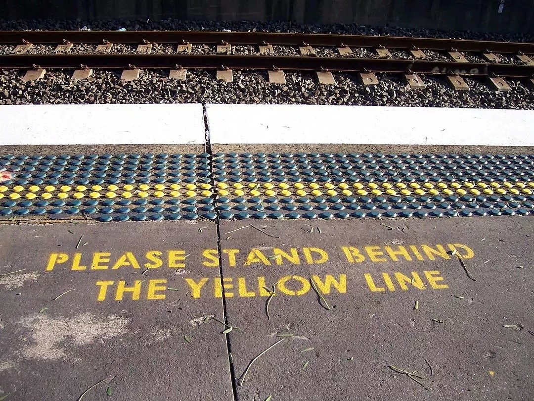 悉尼火车撞死人！事主被夹站台与火车缝隙间，华人目击者讲述亲历（视频/组图） - 32
