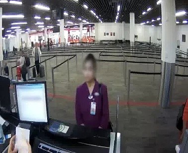 华人注意！一名亚裔女子带了几条烟到澳洲，居然直接被遣返！澳洲机场严查这些，可不能再带进来了！（视频/组图） - 2