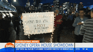 昨晚，数千人占领悉尼歌剧院！请愿超31万！老人、孩子纷纷呐喊：世界遗产不是广告牌！（视频/组图） - 8