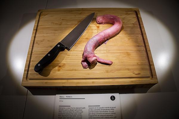瑞典开张“最恶心”食物博物馆 中国的兔头皮蛋入选 令人作呕