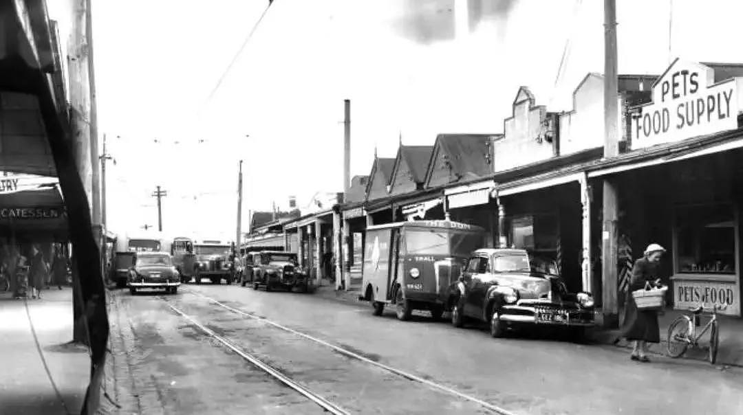 惊现68年前的墨尔本老照片！穿越回1950年的墨尔本街巷！ - 9