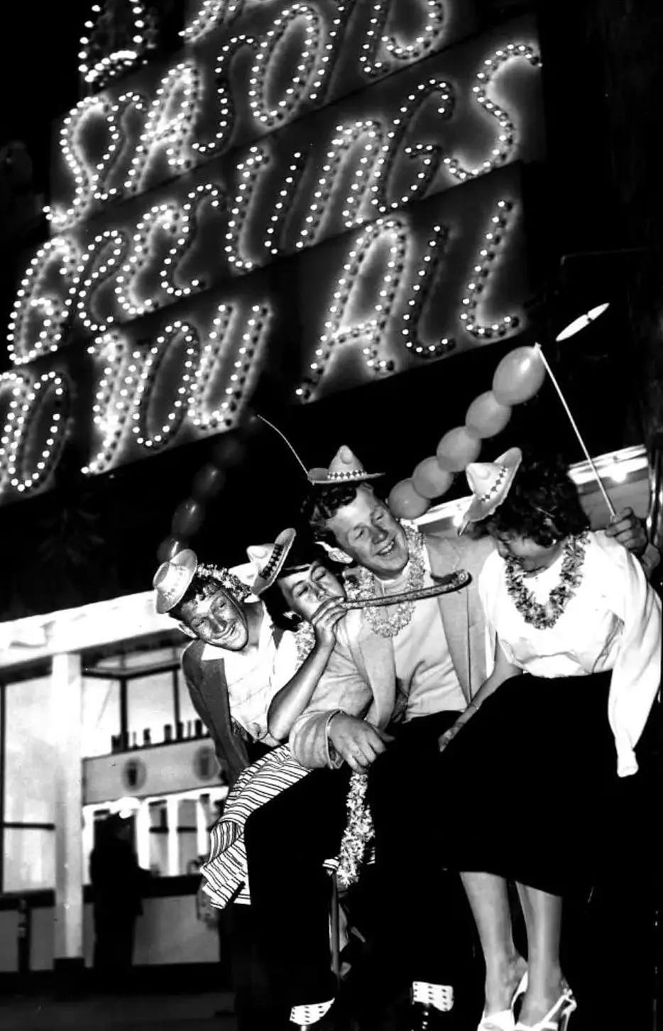 惊现68年前的墨尔本老照片！穿越回1950年的墨尔本街巷！ - 20