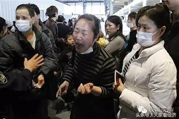 离婚率暴涨色情业腾飞 这就是房价崩盘后的社会？（组图） - 6