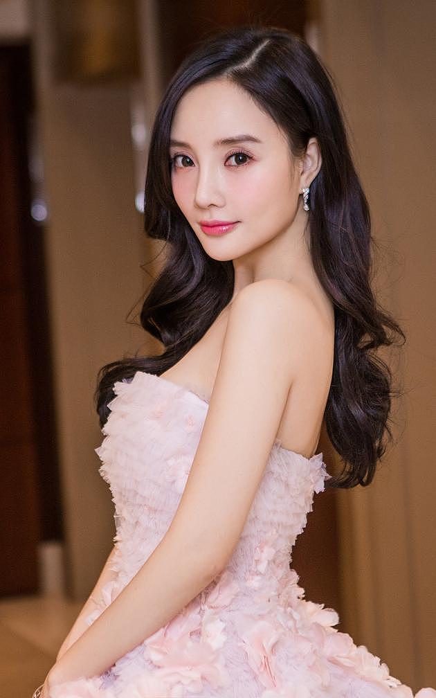 李小璐