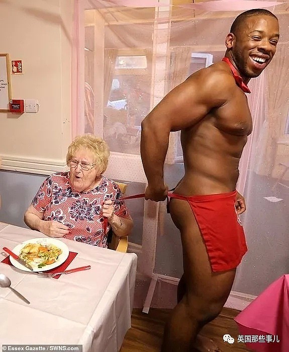 89岁老奶奶强烈要求看小鲜肉…养老院护工为她请来一堆半裸男仆（组图） - 13