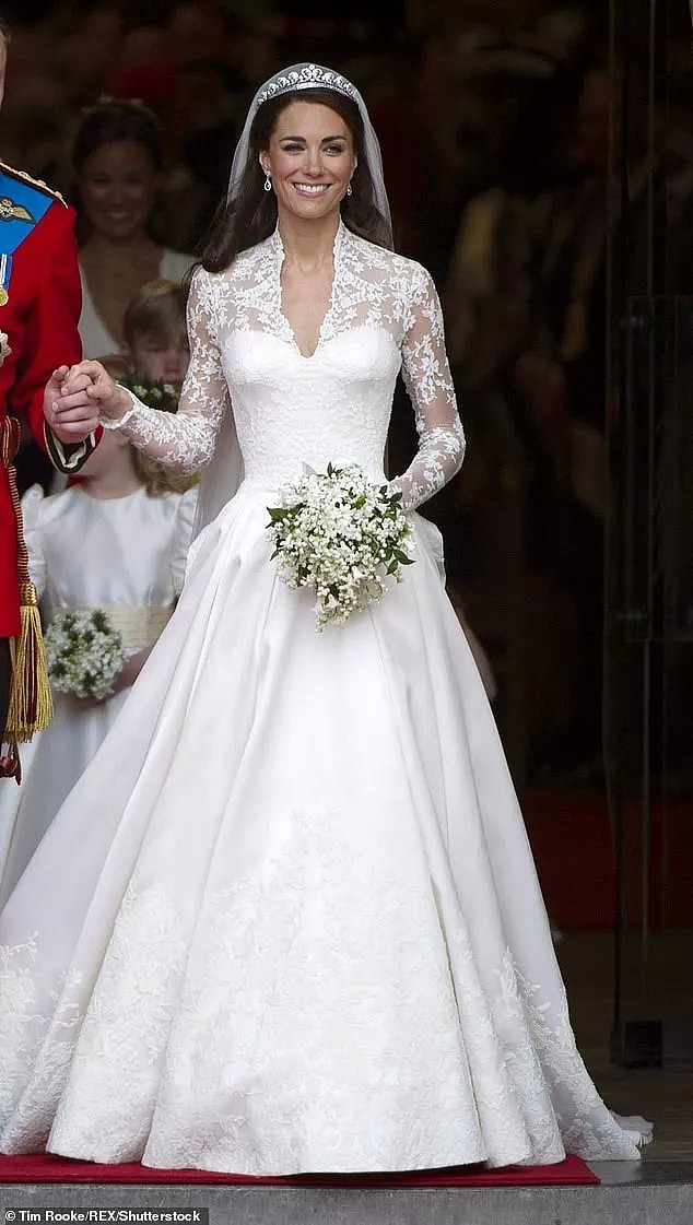 H&M竟然推出了凯特王妃仿版婚纱，只要150磅就能获得王室同款（组图） - 8