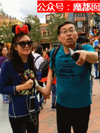 暴怒！上海迪士尼恶男打米老鼠头，被女生劝阻还想动手打女生（组图） - 32