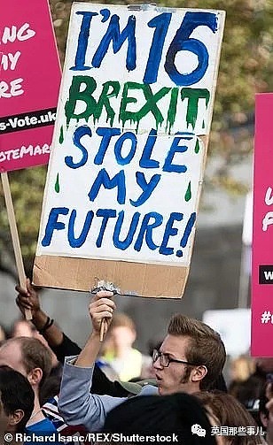 67万英国民众走上伦敦街头抗议脱欧，“我要留在欧盟，给我第二次公投机会！（组图） - 12