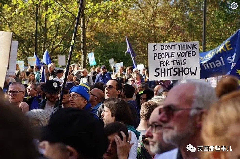 67万英国民众走上伦敦街头抗议脱欧，“我要留在欧盟，给我第二次公投机会！（组图） - 16