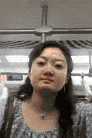 臭气熏天！地铁上一女子抢不到座位，竟使出了“生化武器”（组图/视频） - 10