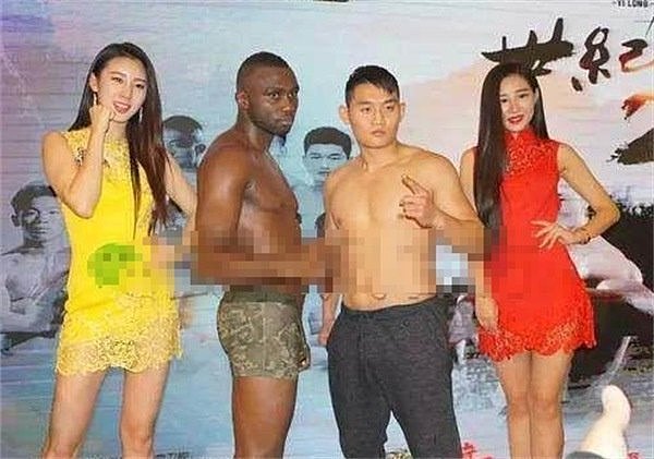 中国女富豪为追黑人拳王买下香港拳馆！直言和他在一起最舒服！（组图） - 2