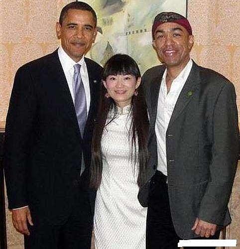 奥巴马亲弟是中国女婿，弟妹太美了（组图） - 2