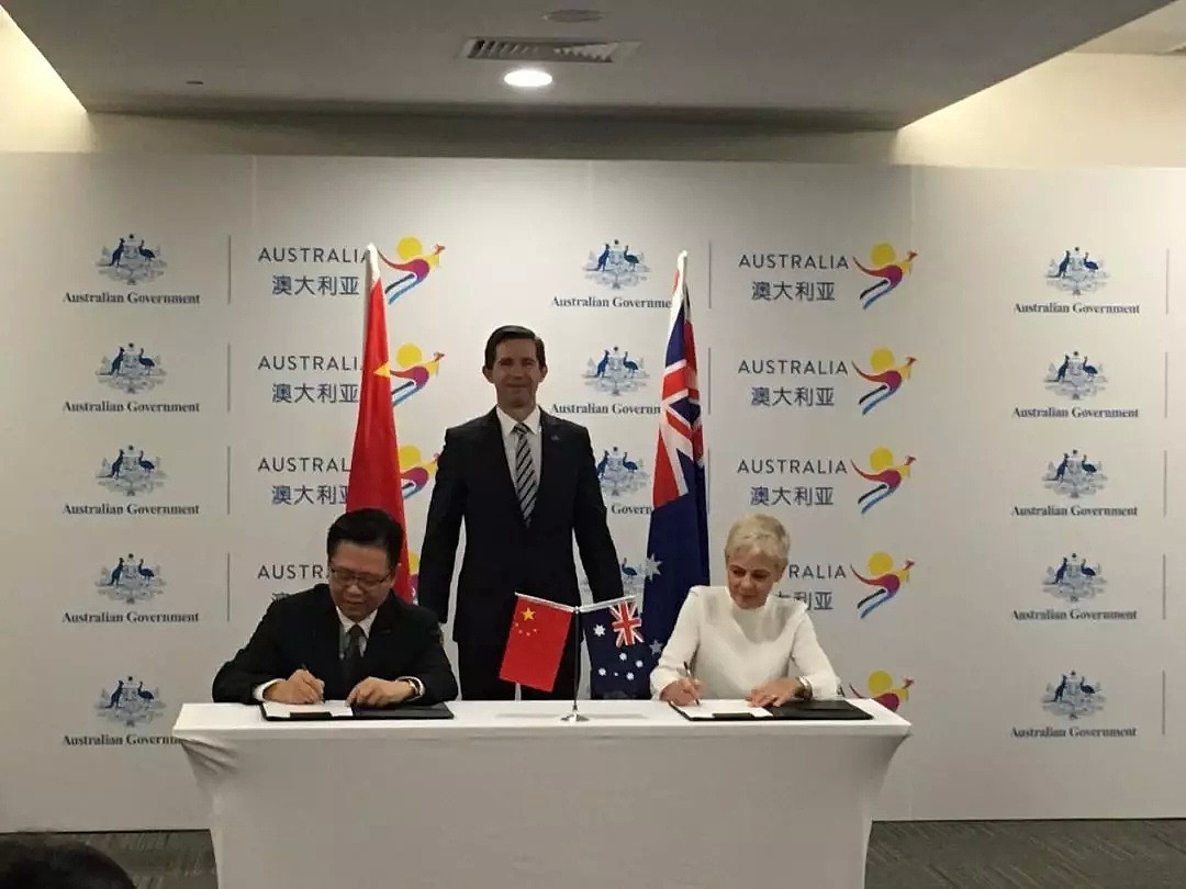 200家澳企入驻进博会 中国电商平台签下百亿大单 - 2