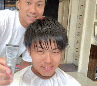 这个日本理发师的洗剪吹功力，感觉像给顾客换了个头啊（组图） - 17
