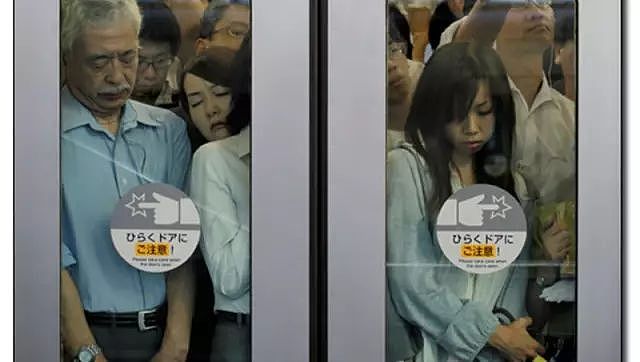 难以置信，日本地铁里竟然有这些“潜规则”！（组图） - 12