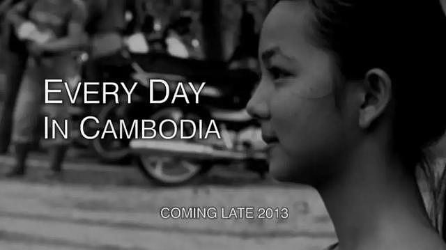 会15国语言，能唱中文歌，但这柬埔寨男孩的故事，一点也不美好