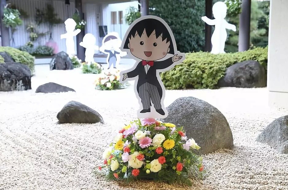 樱桃小丸子的葬礼，大半个日本娱乐圈的人到场送别，“我长大了，变成了天使”（组图） - 6