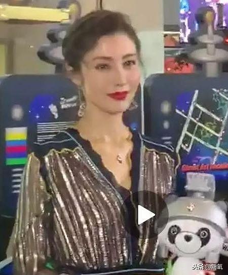 48岁复出的李嘉欣，这脸真的不给其他女明星留活路！