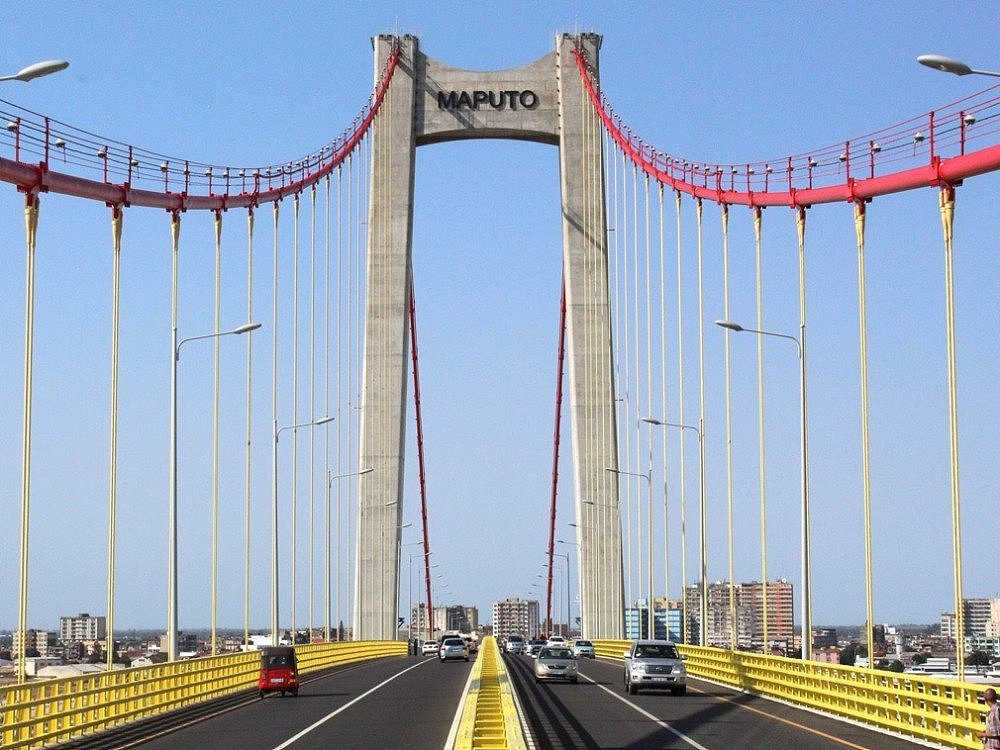 中国为莫桑比克建悬索桥 被赞“南部非洲最伟大工程”