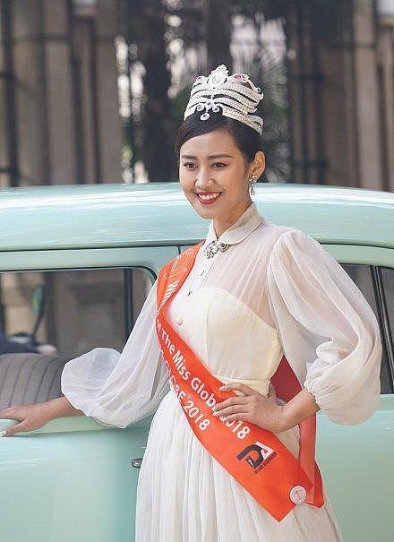 中国选手首夺环球小姐总冠军 一袭白裙仙气满满（组图） - 8