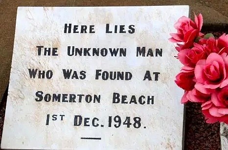 70年前，神秘男尸惊现澳洲海滩，一本诗集，一段神秘代码，一个未证实的儿子...真相到底如何？ - 20