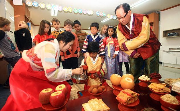 悉尼政府悄悄把“中国新年庆典”改成“农历庆典”！去中国元素，你怎么看？（图） - 7