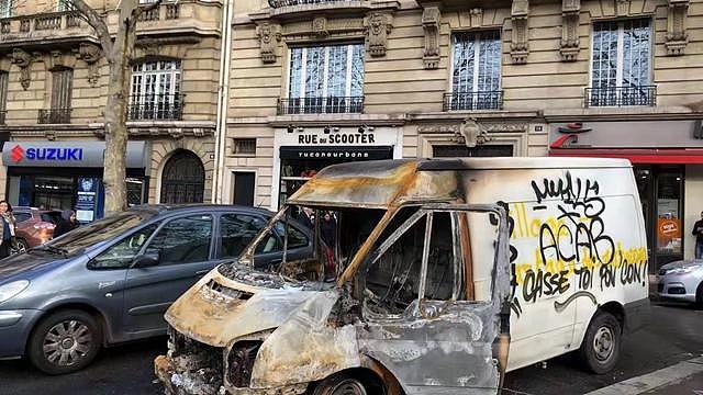 第一财经记者亲历巴黎暴乱，司机：法国“形象全毁”