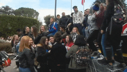 罢课了！法国100所高中也加入示威，警察抓人！（组图） - 2