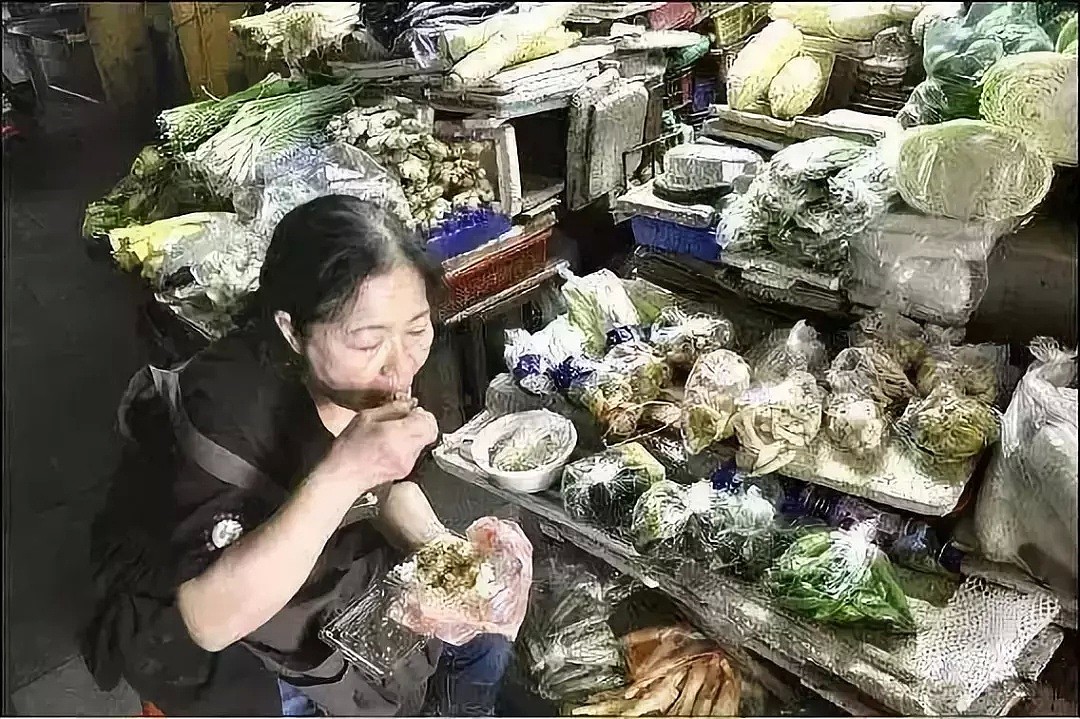 中国卖菜大妈，因为一件事惊动BBC、登上《时代》周刊，排名超过奥巴马、乔布斯！（组图） - 15