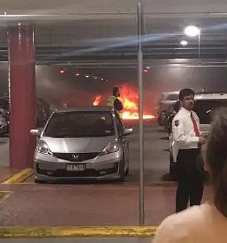 突发！Chadstone购物中心停车场爆炸起火！