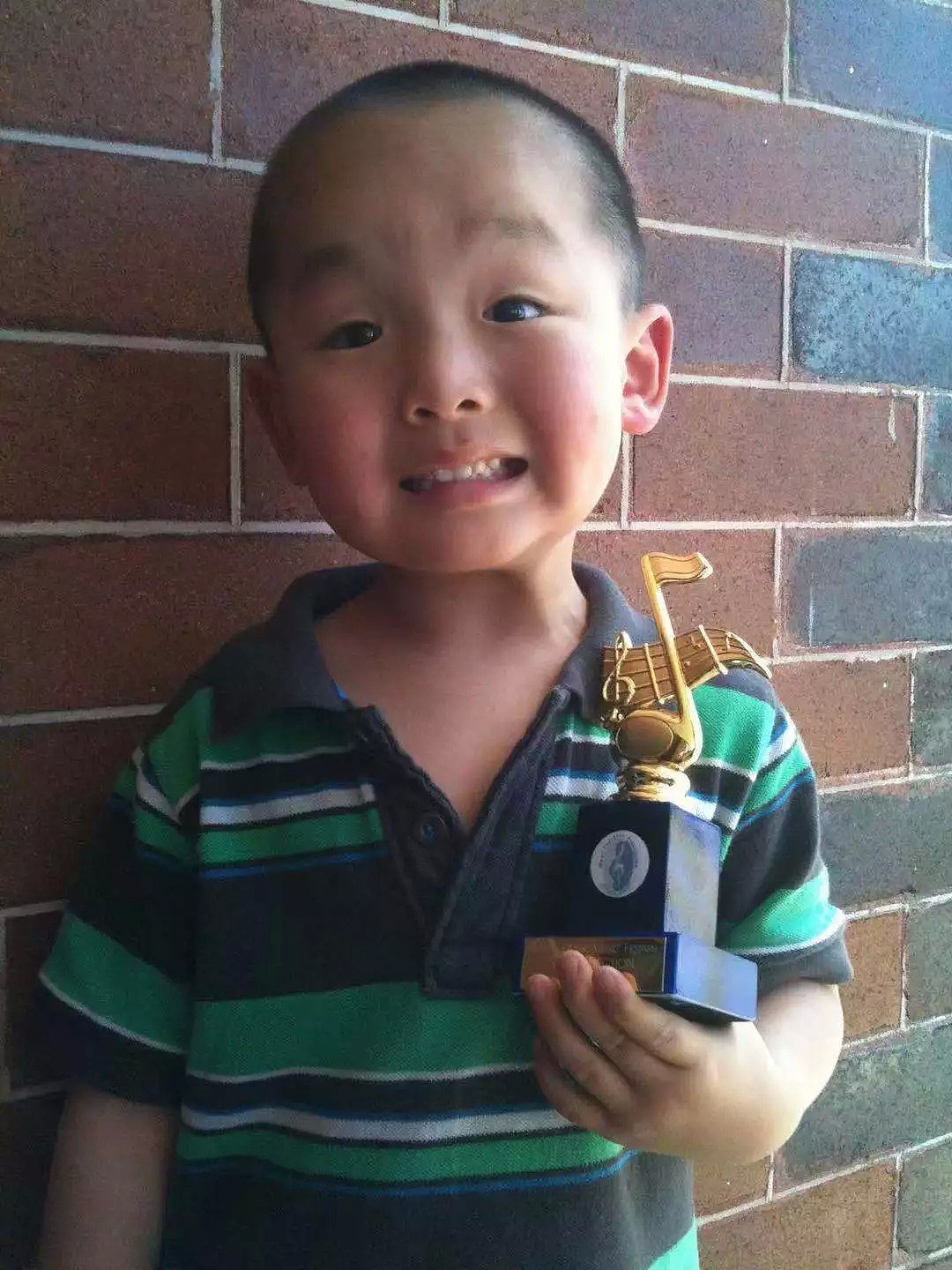 澳洲天才华裔钢琴少年，或成下个“郎朗”！3岁被钢琴大师收徒，11岁获奖过百！年纪虽小，被选为澳洲下一代钢琴接班人！ - 2