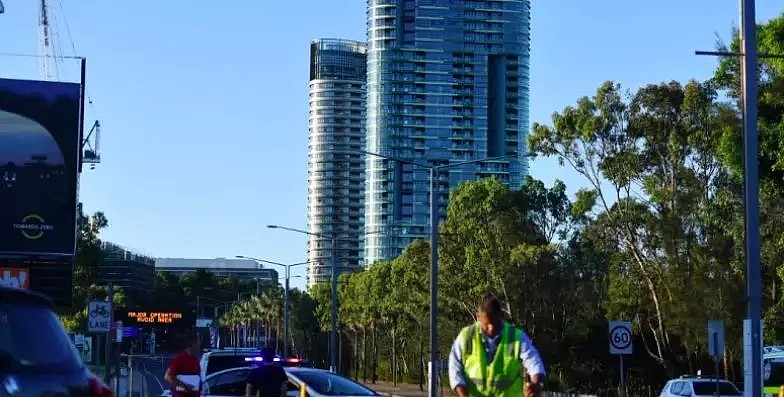 3000多澳洲居民平安夜有家不能回！悉尼Opal Tower出现严重裂痕，支撑墙坍塌！已移动1至2毫米！（组图） - 24