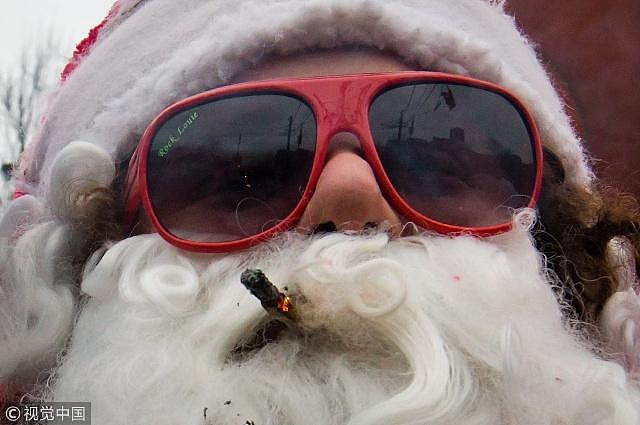 加拿大人今年圣诞流行送“不一样的礼物”：大麻（组图） - 1