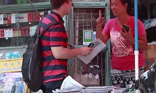 中国人不讲诚信？这个外国小哥在街头做了一个测试…（组图） - 9