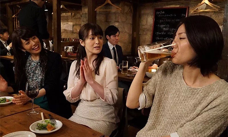 喝醉有多可怕？日本这些小姐姐真的很放纵（组图） - 8