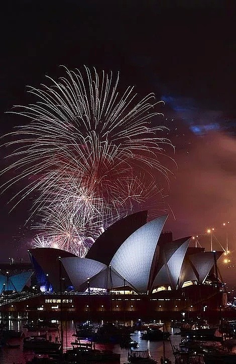 中途华人大撤离，悉尼跨年夜彻底嗨翻！史上最震撼烟火惊艳世界，2019，在澳洲的我们来了！（组图/视频） - 28