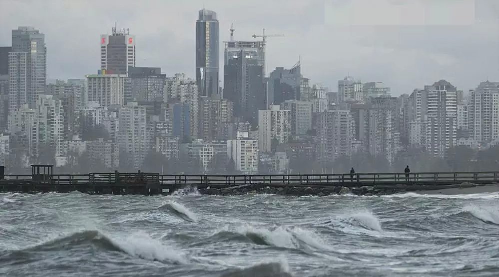 房价暴跌 华人老移民留下遗书：砸一辈子积蓄炒房 结果家破人亡（组图） - 2