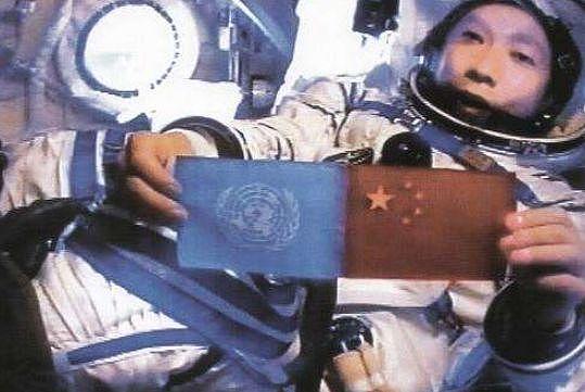 美国华裔宇航员：美国航天危险了！（组图） - 2