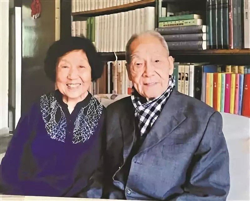 97岁翻译家许渊冲，把唐诗宋词翻译成英文，美得令人沉醉（组图） - 18