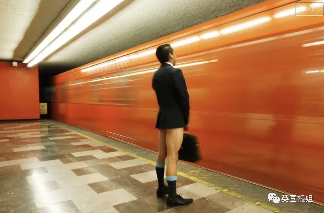 全世界小伙伴都在地铁里一本正经的脱裤子...（组图） - 3