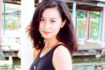 刘嘉玲回应30年前绑架裸拍事件：我原谅所有人，所以我很快乐