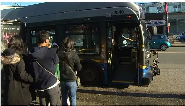 重磅！温哥华最新立法：留学生和未满18岁年轻人公共交通车票全免！（组图） - 8