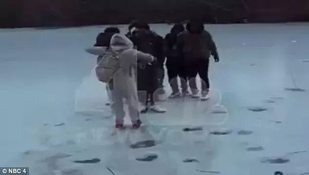 暖心！澳洲男模跳进冰窟勇救7名少年！女粉丝：“我要嫁给他”（组图） - 4