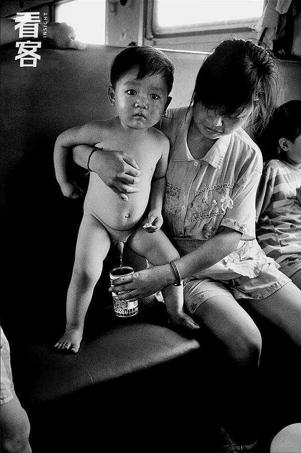 卖淫、吸毒...火车上的30年 列车里读懂中国（组图） - 9