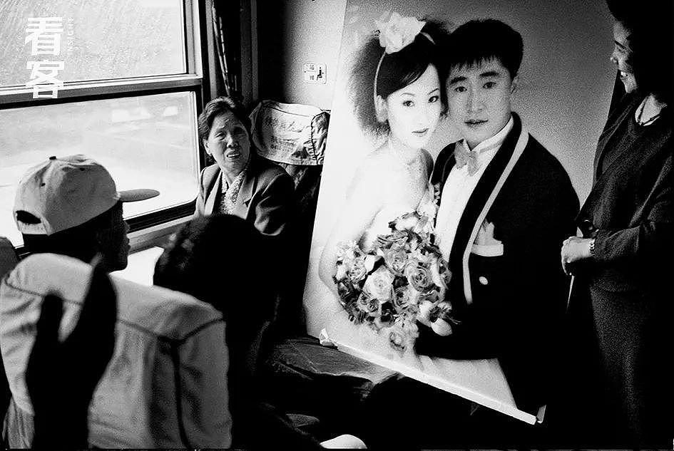 卖淫、吸毒...火车上的30年 列车里读懂中国（组图） - 15